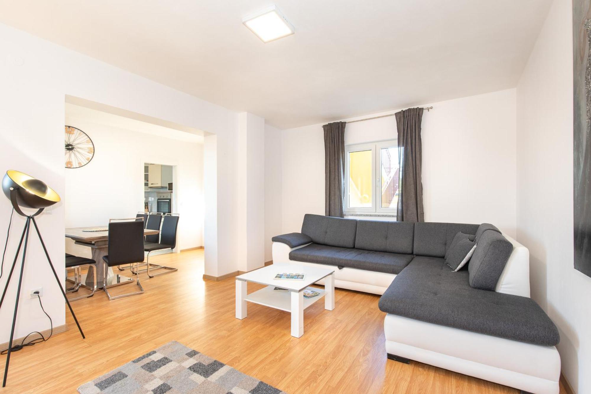 Tom'S House Njivice Apartment ภายนอก รูปภาพ