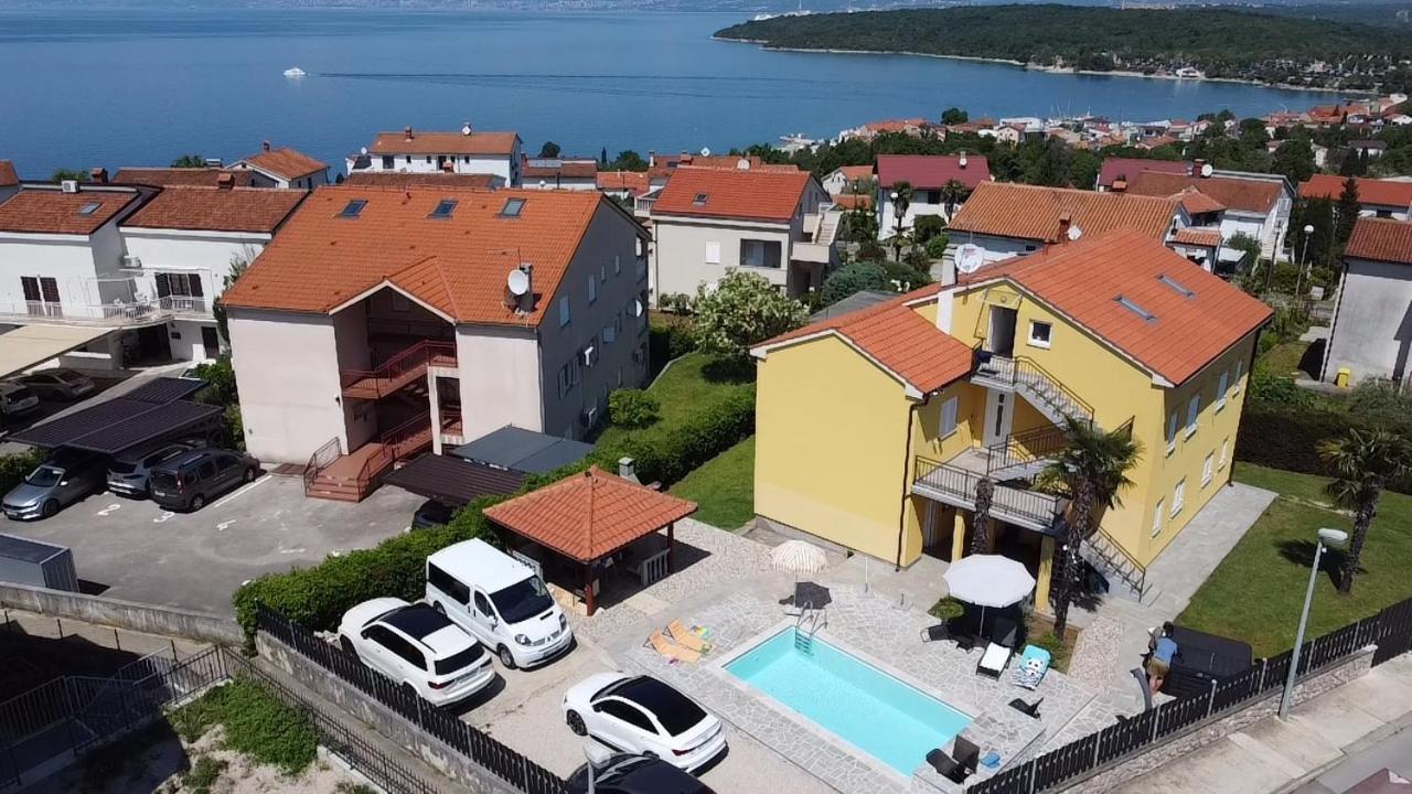 Tom'S House Njivice Apartment ภายนอก รูปภาพ